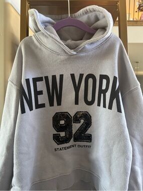 ZARA Light Gray New York hoodie